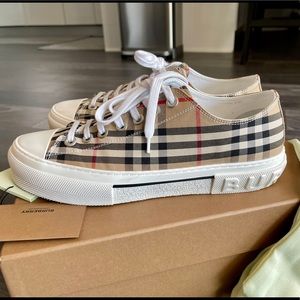 Men’s Burberry Vintage Check Cotton Sneakers